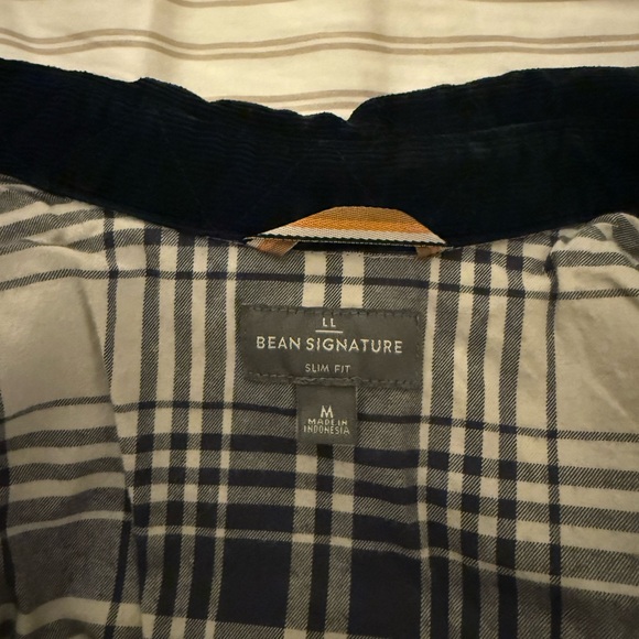 L.L Bean Men’s Navy Jacket - Picture 3 of 5